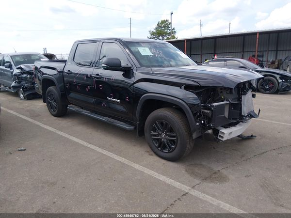 2026 TOYOTA TUNDRA SR5 CREWMAX 5.5' BED