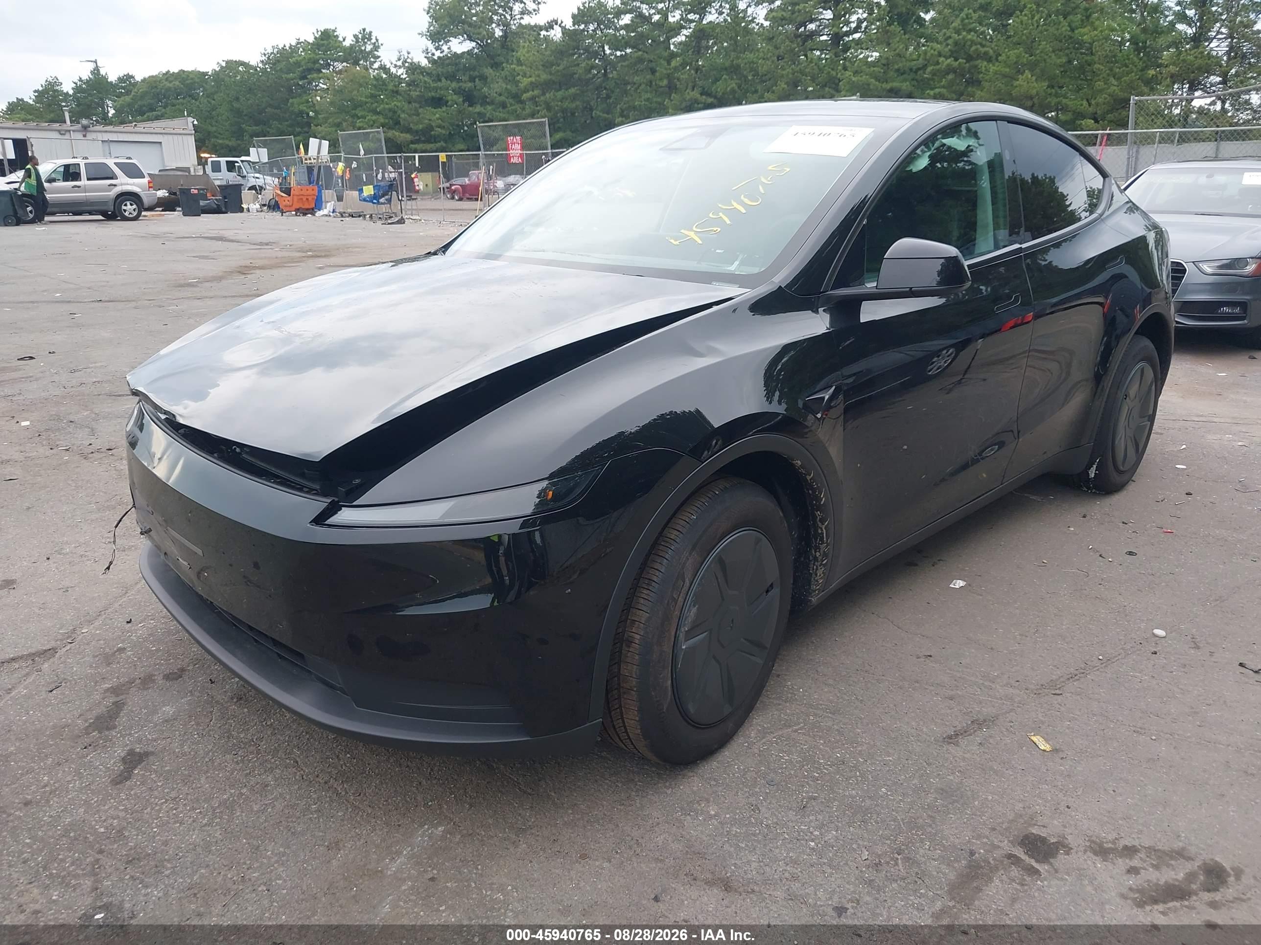 2026 TESLA MODEL Y — I2