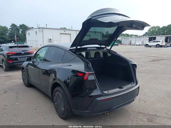 2026 TESLA MODEL Y — I3
