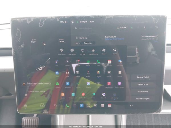 2026 TESLA MODEL Y — I132