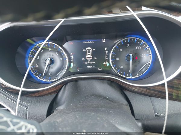 2024 CHRYSLER PACIFICA LIMITED — I7