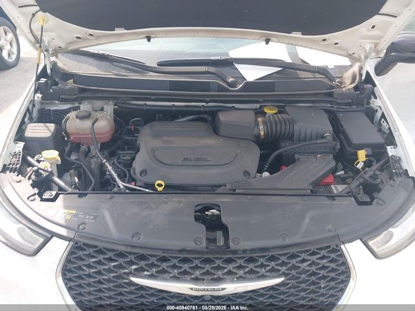 2024 CHRYSLER PACIFICA LIMITED — I10