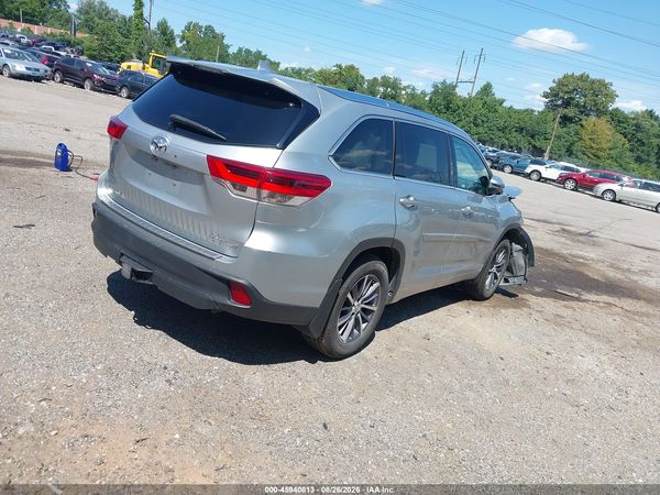 2018 TOYOTA HIGHLANDER XLE
