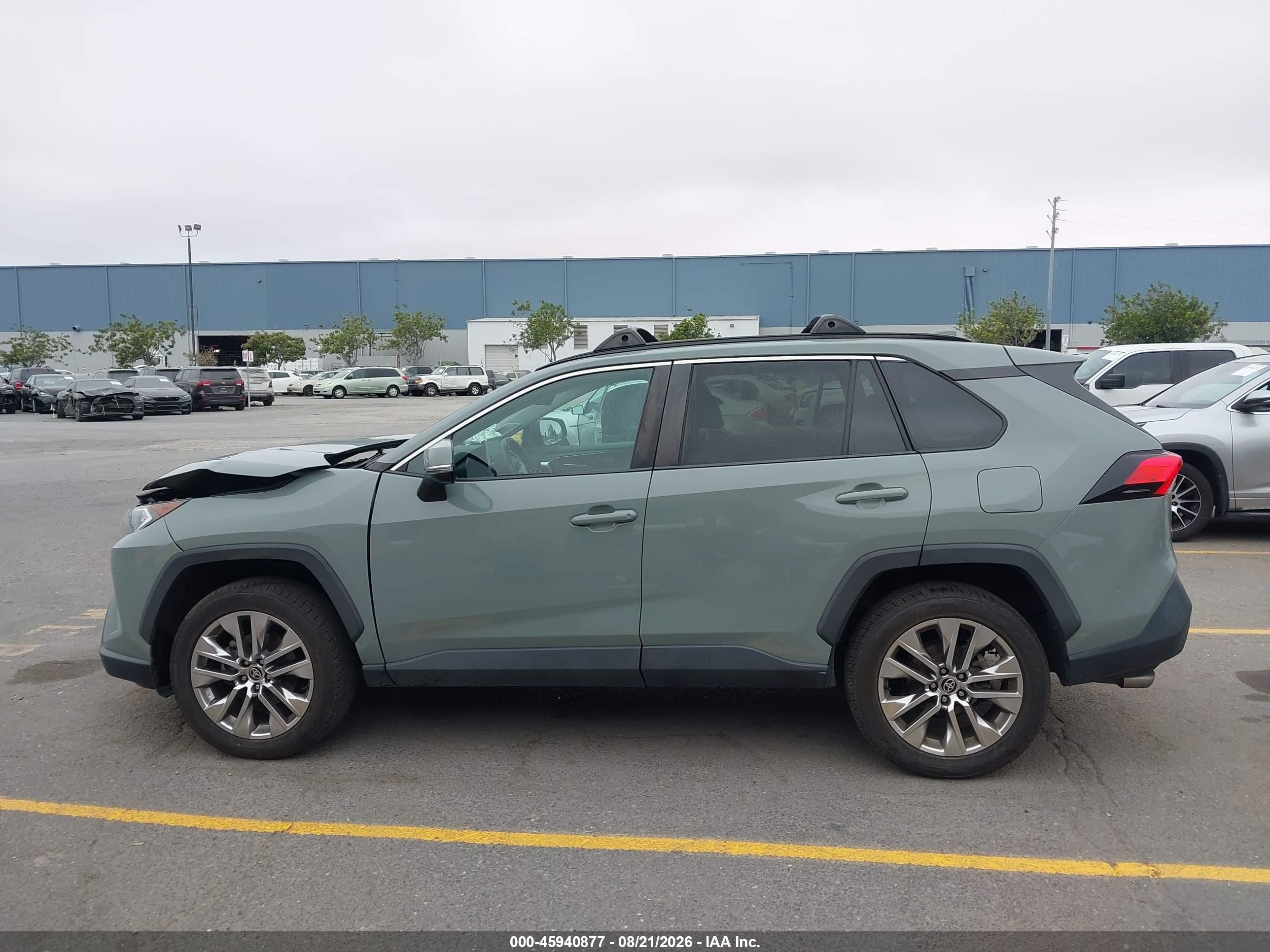 2021 TOYOTA RAV4 XLE PREMIUM