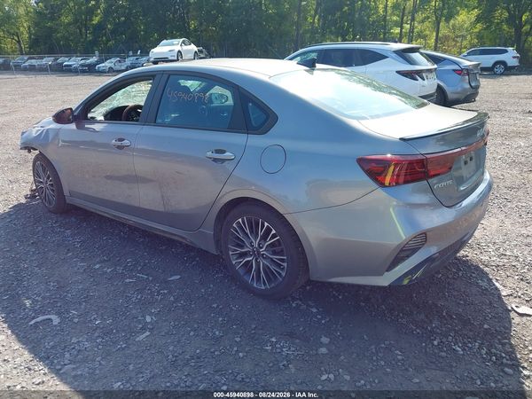 2022 KIA FORTE GT-LINE — I3
