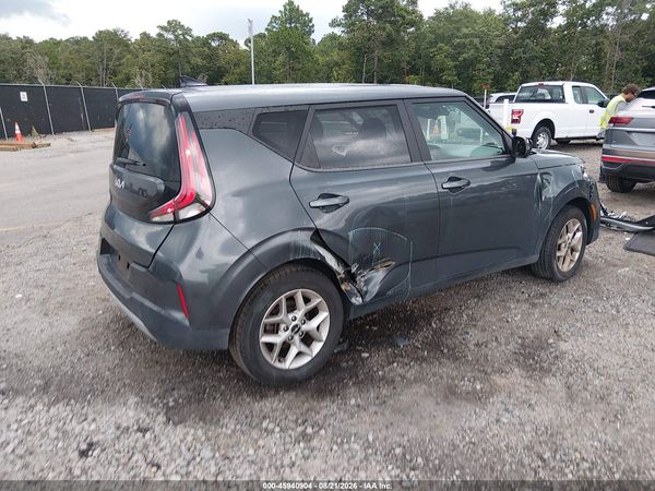 2023 KIA SOUL LX