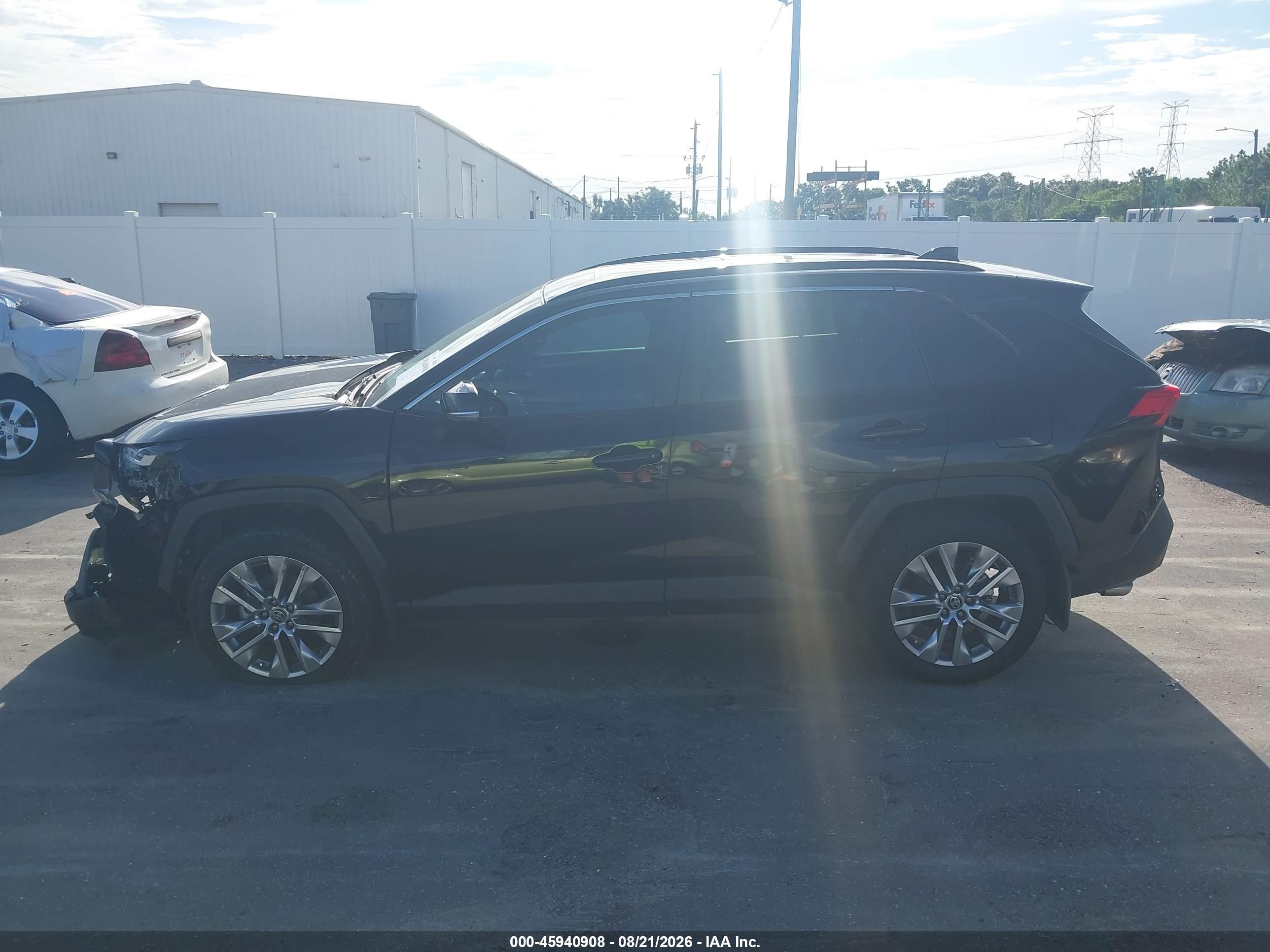 2024 TOYOTA RAV4 XLE PREMIUM