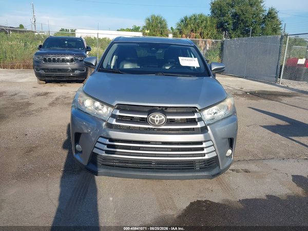 2018 TOYOTA HIGHLANDER XLE