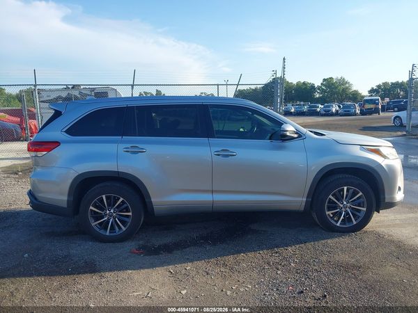 2018 TOYOTA HIGHLANDER XLE