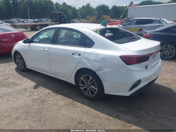2023 KIA FORTE LXS — I3