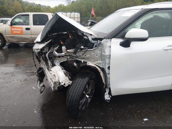 2024 TOYOTA HIGHLANDER XLE — I152