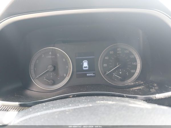 2020 HYUNDAI TUCSON SE — I7