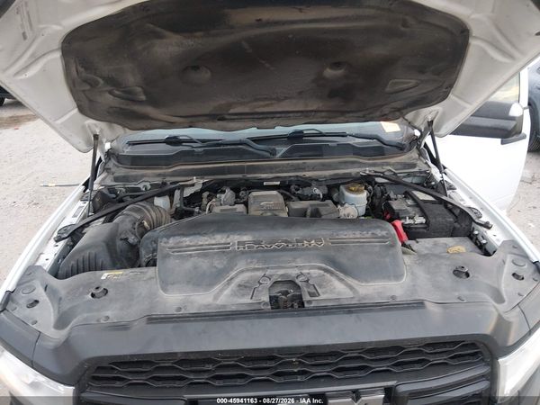 2022 RAM 2500 TRADESMAN  4X2 8' BOX — I10