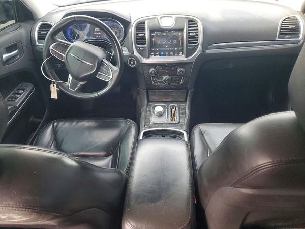 2018 CHRYSLER 300