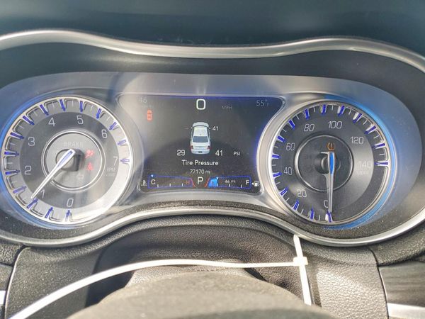 2018 CHRYSLER 300