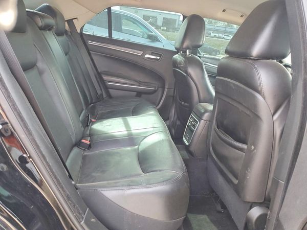 2018 CHRYSLER 300