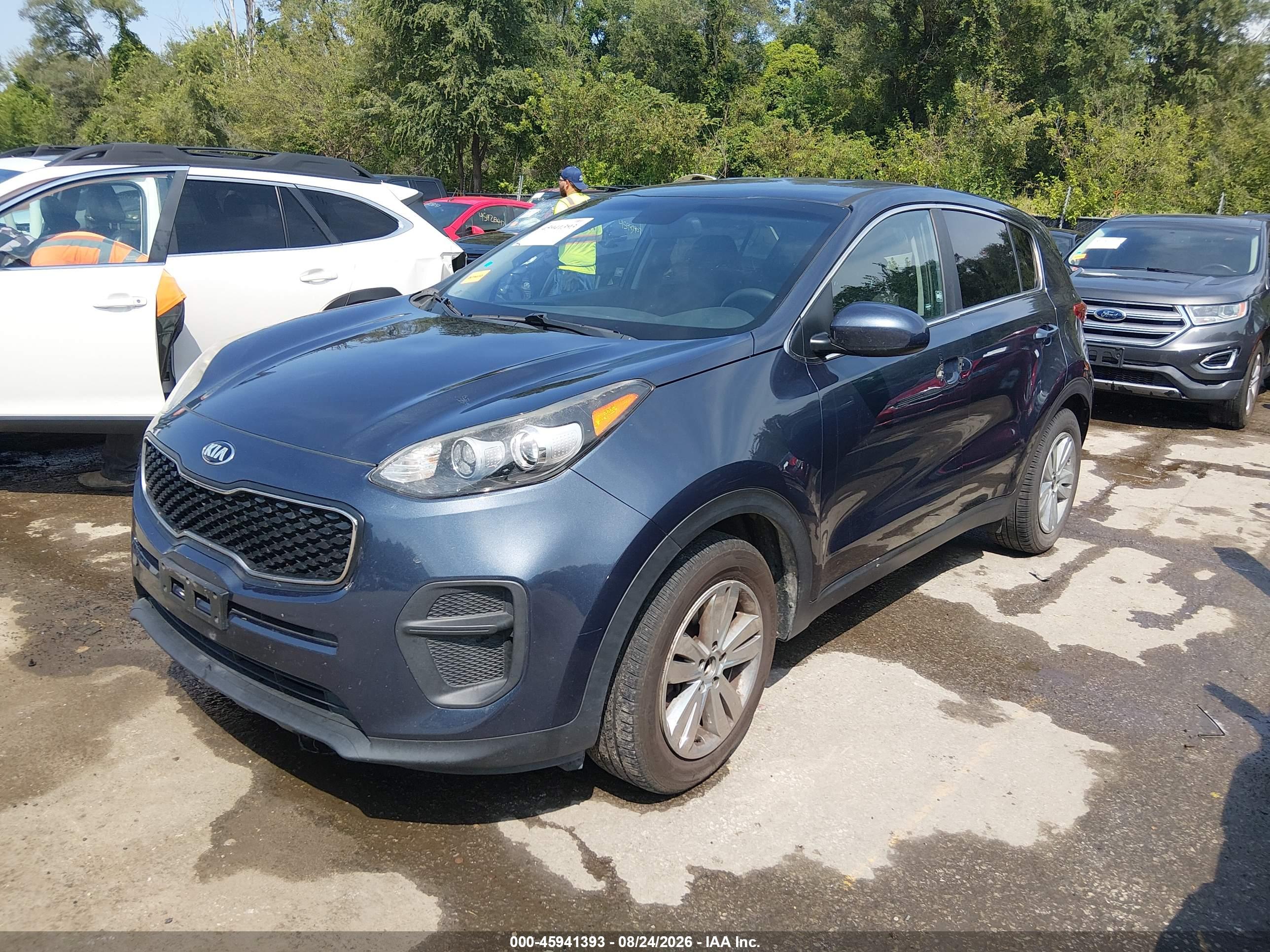2017 KIA SPORTAGE LX — I2