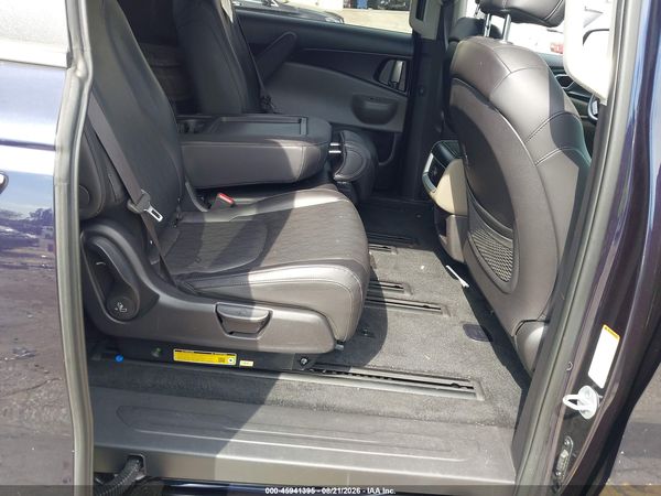 2025 KIA CARNIVAL MPV LXS