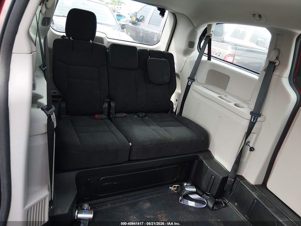 2014 DODGE GRAND CARAVAN AMERICAN VALUE PKG — I8