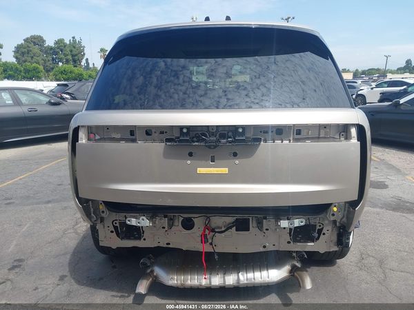 2026 LAND ROVER RANGE ROVER P400 SE
