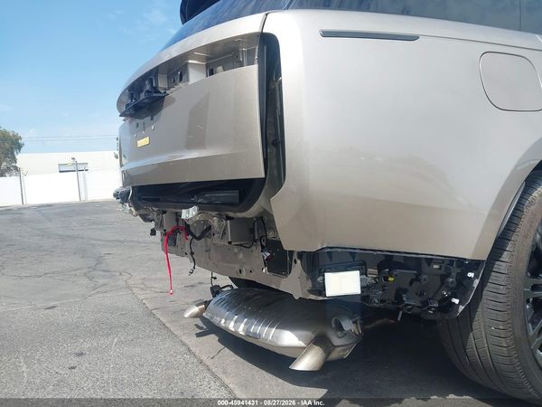2026 LAND ROVER RANGE ROVER P400 SE