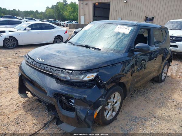 2022 KIA SOUL LX