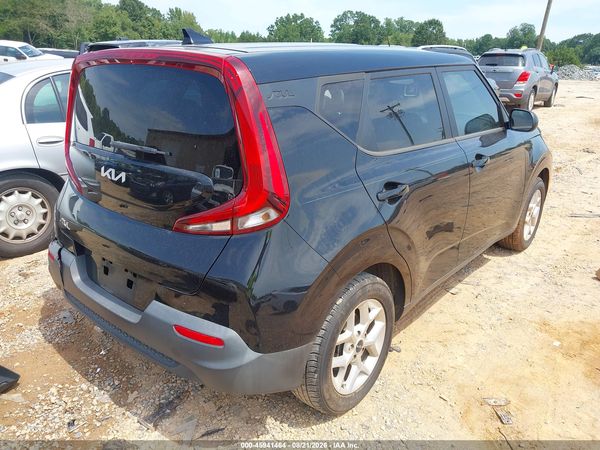 2022 KIA SOUL LX