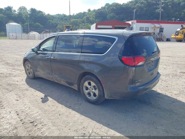2017 CHRYSLER PACIFICA LX
