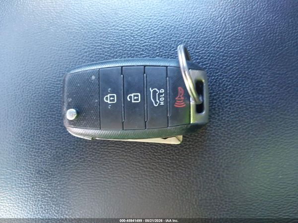 2019 KIA SORENTO 2.4L LX