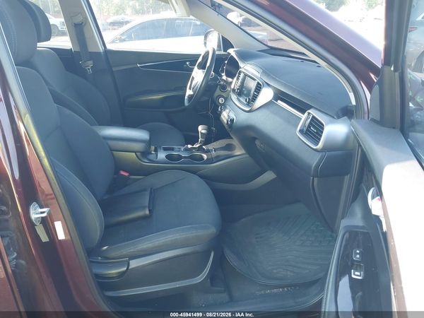 2019 KIA SORENTO 2.4L LX