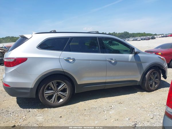 2016 HYUNDAI SANTA FE SE