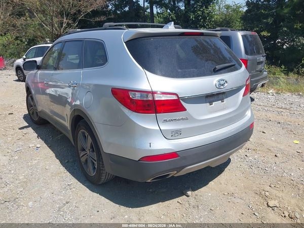 2016 HYUNDAI SANTA FE SE