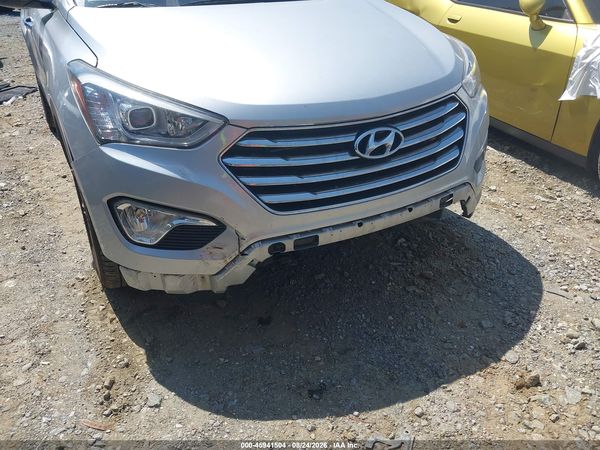 2016 HYUNDAI SANTA FE SE