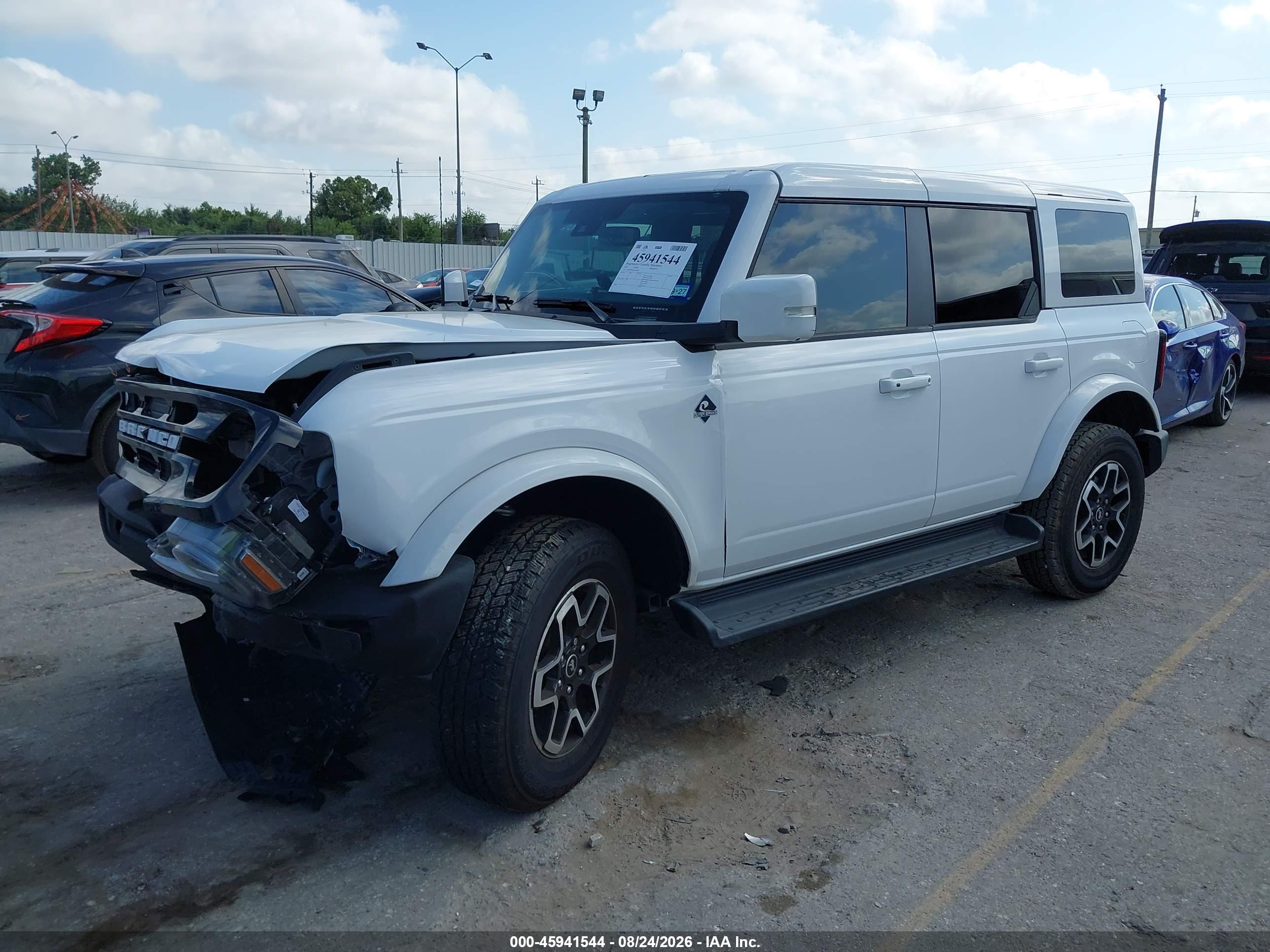 2025 FORD BRONCO OUTER BANKS — I2
