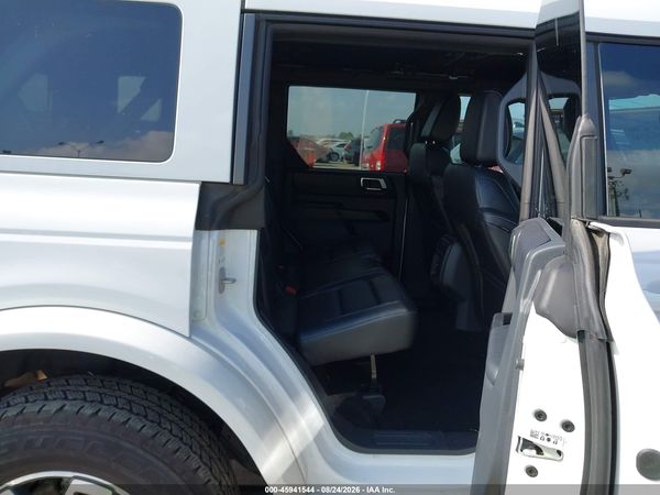 2025 FORD BRONCO OUTER BANKS — I8