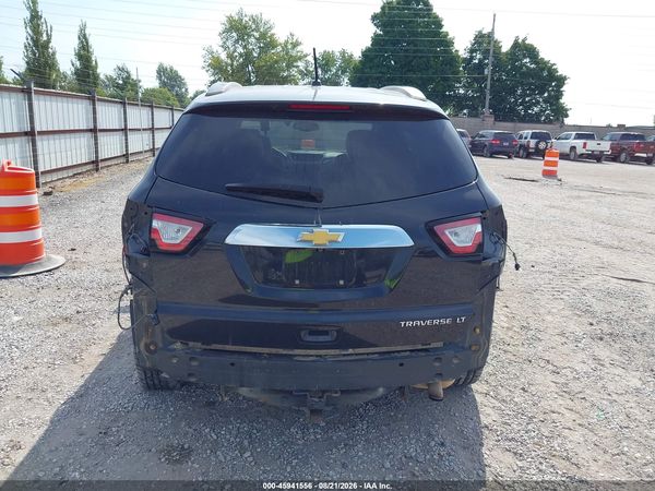 2015 CHEVROLET TRAVERSE LT — I119