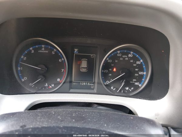 2018 TOYOTA RAV4 LE — I7