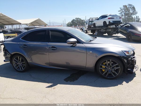 2018 LEXUS IS 300