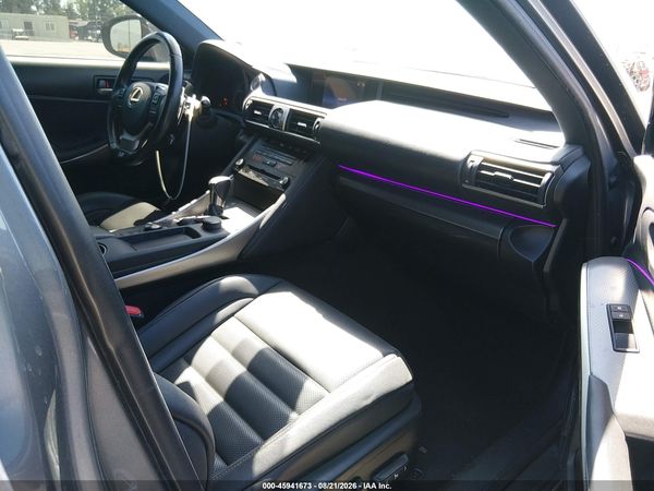 2018 LEXUS IS 300