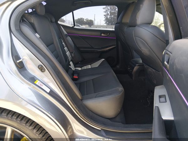 2018 LEXUS IS 300