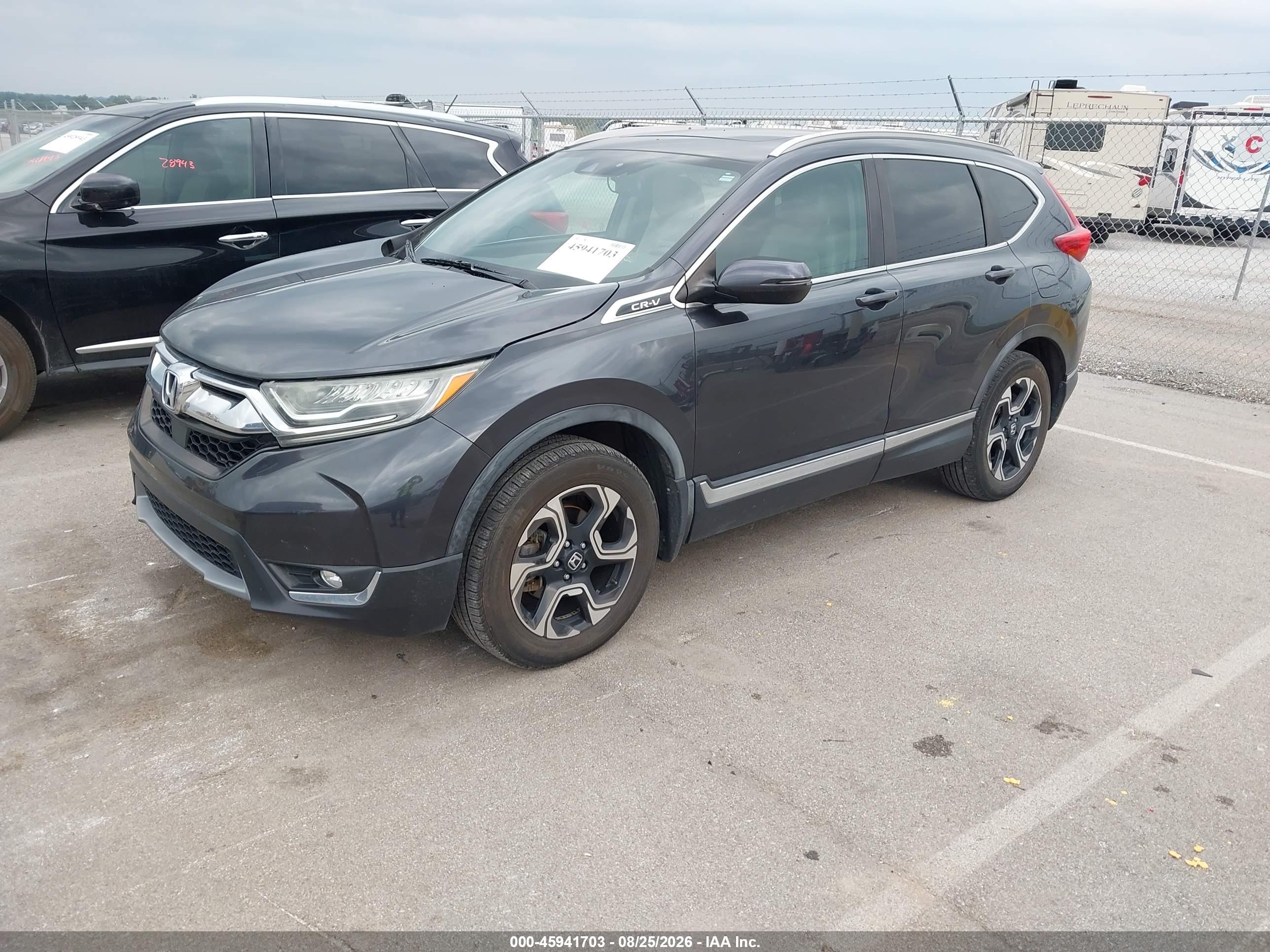 2017 HONDA CR-V TOURING — I2