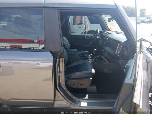 2022 FORD BRONCO OUTER BANKS — I5
