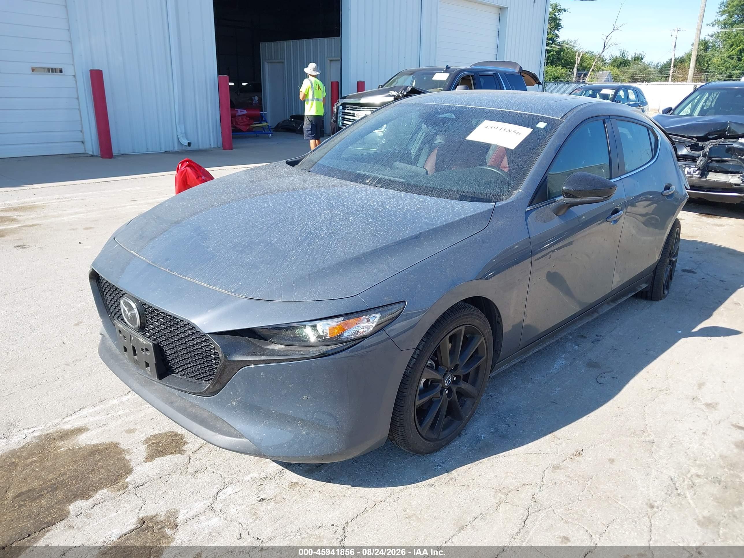 2025 MAZDA MAZDA3 2.5 S CARBON EDITION — I2