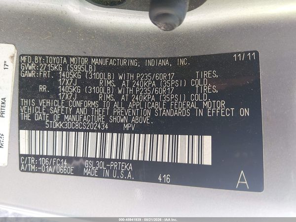 2012 TOYOTA SIENNA LE V6 8 PASSENGER — I9