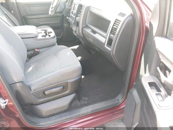 2018 RAM 1500 EXPRESS  4X4 6'4 BOX