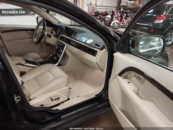 2016 VOLVO XC70 T5 PREMIER — I5