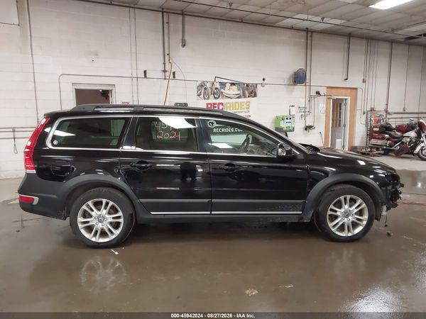 2016 VOLVO XC70 T5 PREMIER — I116
