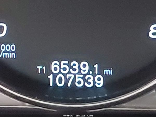 2016 VOLVO XC70 T5 PREMIER — I118