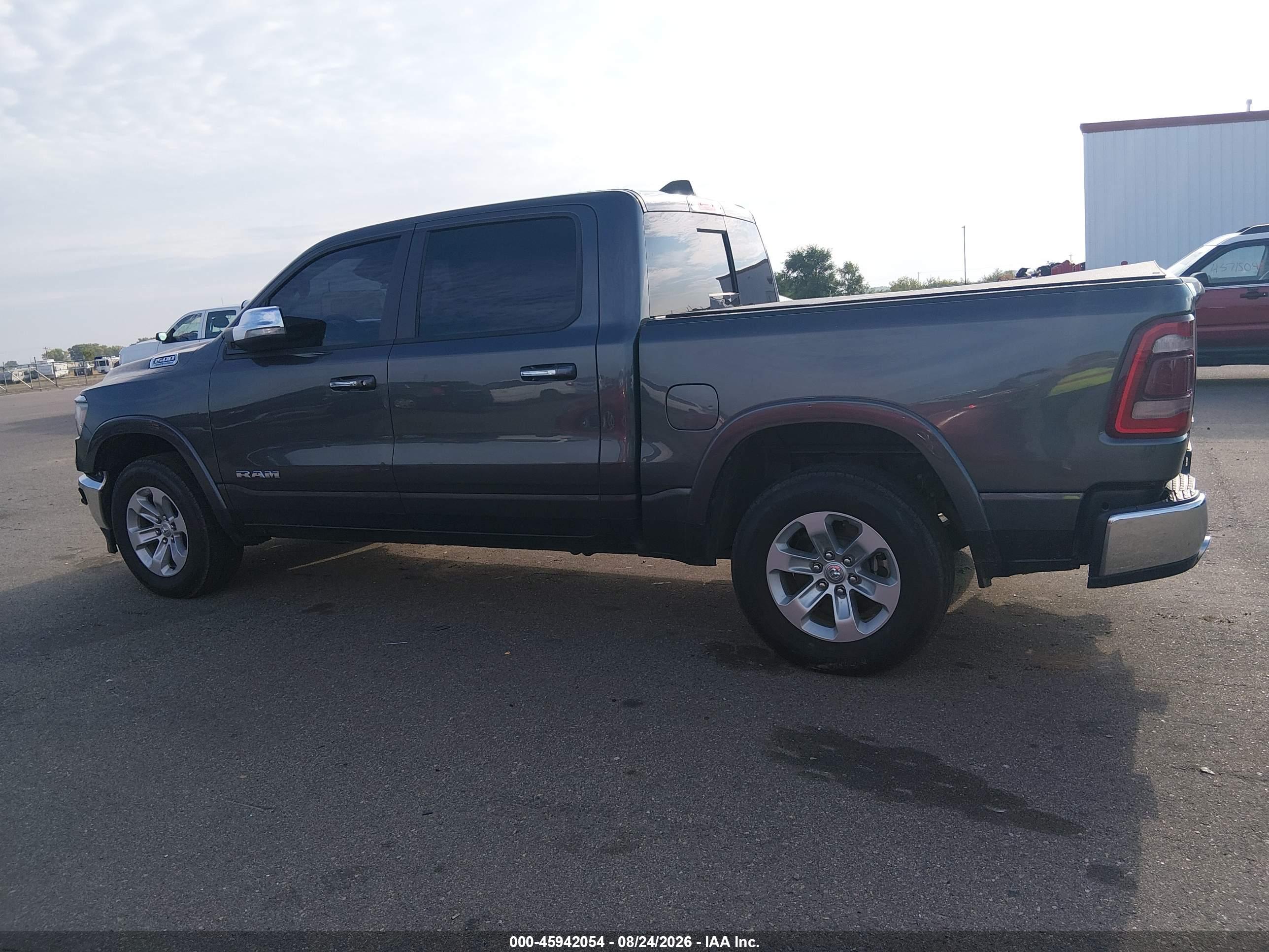 2021 RAM 1500 LARAMIE  4X4 5'7 BOX