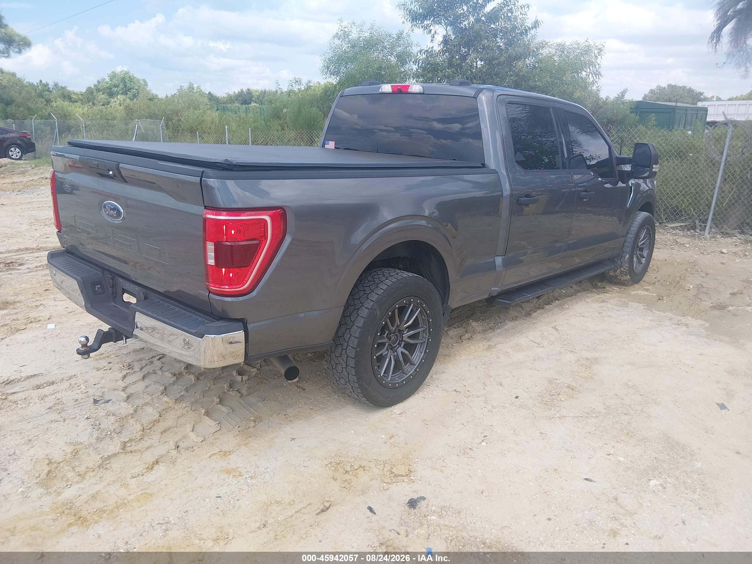 2021 FORD F-150 XLT — I4
